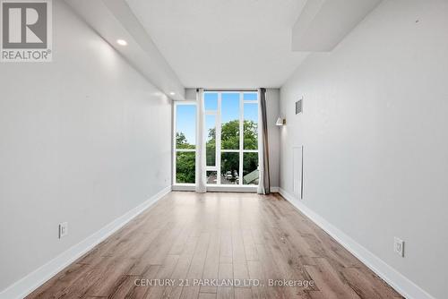 602 - 1638 Bloor Street W, Toronto, ON - Indoor Photo Showing Other Room