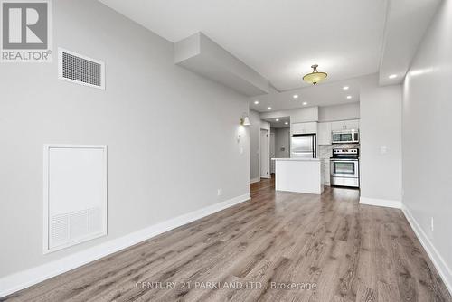 602 - 1638 Bloor Street W, Toronto, ON - Indoor