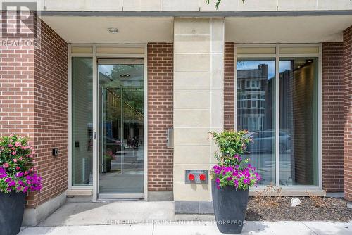 602 - 1638 Bloor Street W, Toronto, ON - Outdoor With Exterior