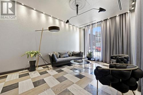 602 - 1638 Bloor Street W, Toronto, ON - Indoor