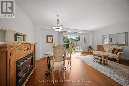 2640 Canberra Road, Mississauga, ON - Indoor Photo Showing Living Room With Fireplace