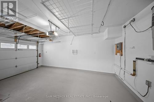 2640 Canberra Road, Mississauga, ON - Indoor Photo Showing Garage