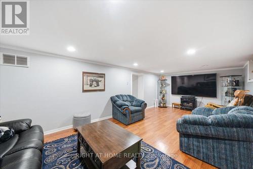 188 Queens Avenue, Toronto, ON - Indoor