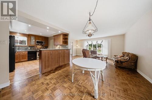 3157 Palmer Drive, Burlington, ON - Indoor Photo Showing Other Room