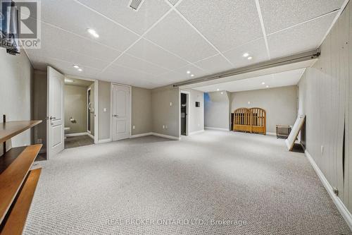 3157 Palmer Drive, Burlington, ON - Indoor