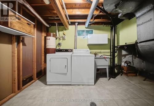 3157 Palmer Drive, Burlington, ON - Indoor Photo Showing Laundry Room