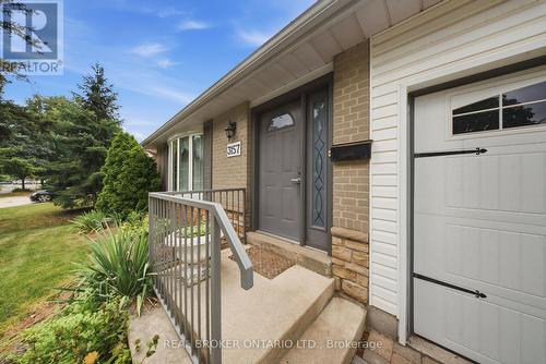 3157 Palmer Drive, Burlington, ON - Outdoor With Exterior