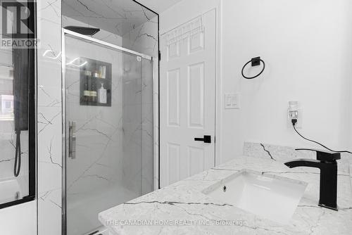 43 Cotton Grass St Street, Kitchener, ON - Indoor Photo Showing Bathroom