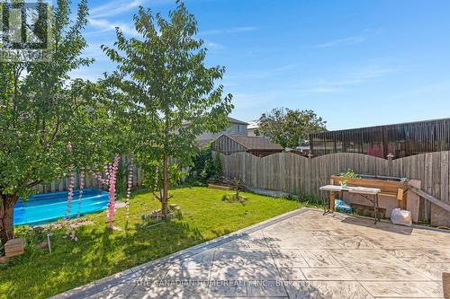 43 Cotton Grass St Street, Kitchener, ON - Outdoor With Backyard