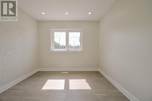 125 - 6466 Finch Avenue W, Toronto, ON - Indoor Photo Showing Other Room