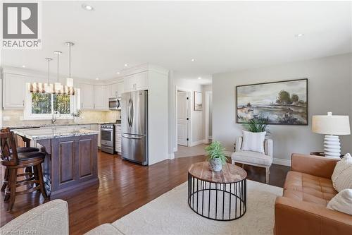 133 New Lakeshore Road, Port Dover, ON - Indoor Photo Showing Living Room