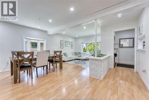 12437 St Thomas, Tecumseh, ON - Indoor