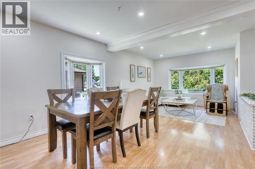 12437 St Thomas, Tecumseh, ON - Indoor Photo Showing Dining Room