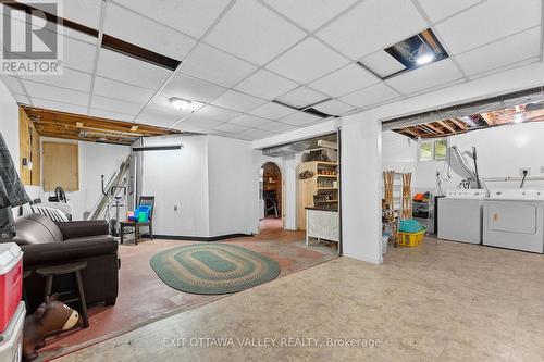 1292 Green Lake Road, North Algona Wilberforce, ON - Indoor
