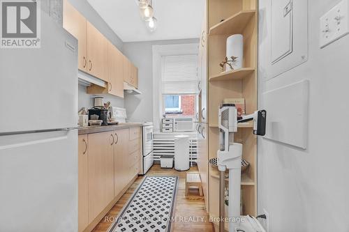 548 Maclaren Street, Ottawa, ON - Indoor Photo Showing Kitchen
