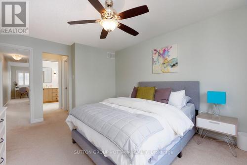 2719 Grand Canal Street, Ottawa, ON - Indoor Photo Showing Bedroom