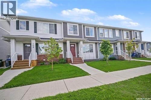 106 Westfield Road, Saskatoon, SK - Outdoor With Facade