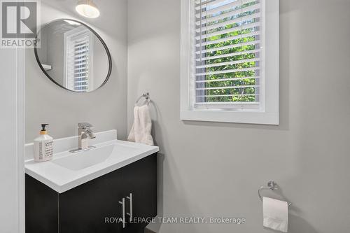 1830 Rollin Road, Clarence-Rockland, ON - Indoor Photo Showing Bathroom