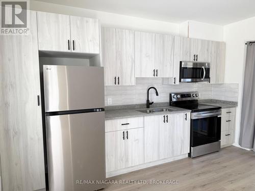 UNIT 2 - 4711 RIVER ROAD , Niagara Falls (Downtown), Ontario L2E 3G2 4