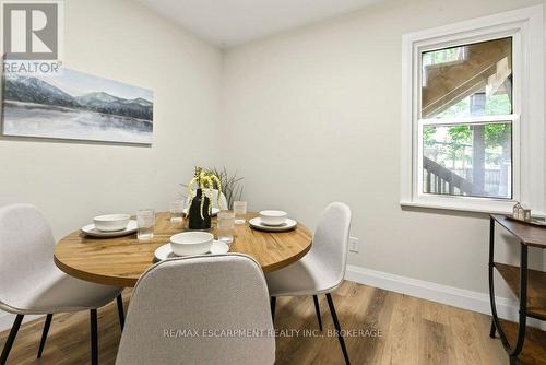 95 Chetwood Street, St. Catharines (Western Hill), ON - Indoor Photo Showing Dining Room