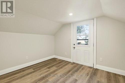 95 Chetwood Street, St. Catharines (Western Hill), ON - Indoor Photo Showing Other Room