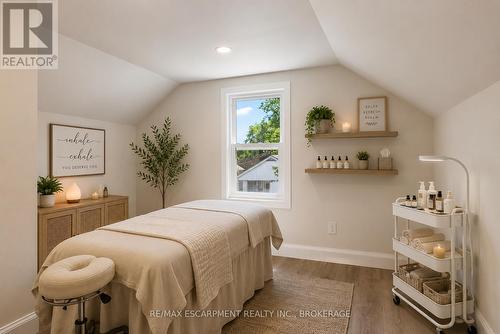 Virtually Staged - Loft Home Business Potential - 95 Chetwood Street, St. Catharines (Western Hill), ON - Indoor Photo Showing Bedroom