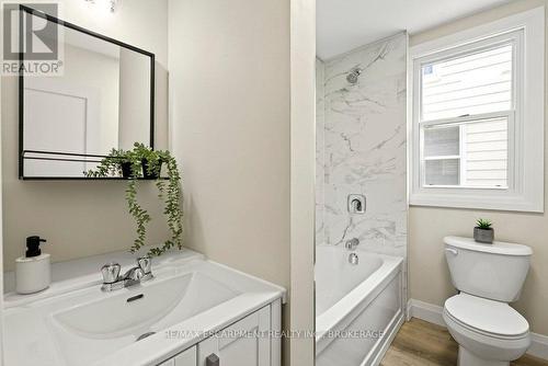 95 Chetwood Street, St. Catharines (Western Hill), ON - Indoor Photo Showing Bathroom