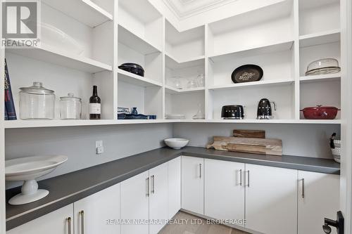 33 Cottage Street, Niagara-On-The-Lake (Town), ON - Indoor With Storage