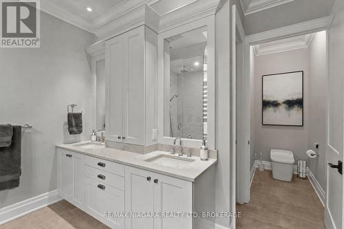 33 Cottage Street, Niagara-On-The-Lake (Town), ON - Indoor Photo Showing Bathroom