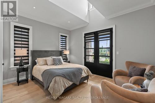 33 Cottage Street, Niagara-On-The-Lake (Town), ON - Indoor Photo Showing Bedroom