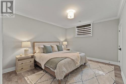33 Cottage Street, Niagara-On-The-Lake (Town), ON - Indoor Photo Showing Bedroom