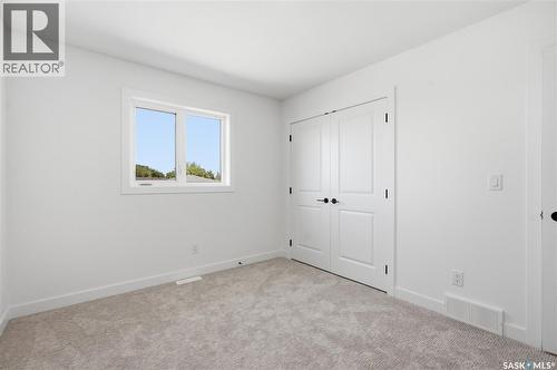 224 Froese Crescent, Warman, SK - Indoor Photo Showing Other Room
