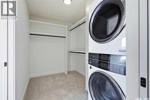 224 Froese Crescent, Warman, SK - Indoor Photo Showing Laundry Room