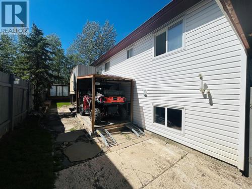 101 Murray Drive, Tumbler Ridge, BC - Outdoor With Exterior