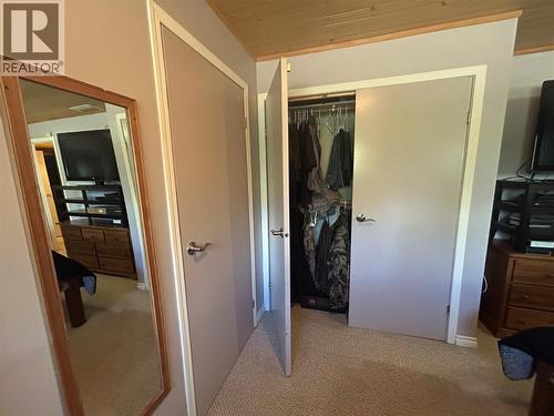 101 Murray Drive, Tumbler Ridge, BC - Indoor Photo Showing Other Room
