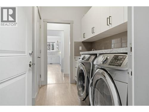 1488 Dunbar Drive, Kamloops, BC - Indoor Photo Showing Laundry Room