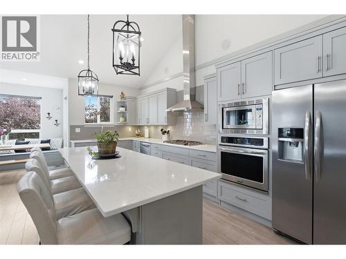 1488 Dunbar Drive, Kamloops, BC - Indoor Photo Showing Kitchen With Upgraded Kitchen