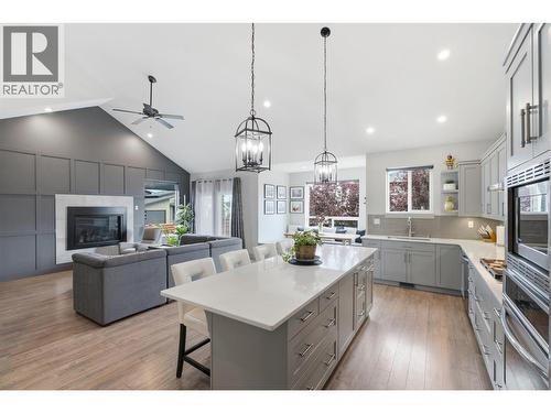 1488 Dunbar Drive, Kamloops, BC - Indoor Photo Showing Kitchen With Fireplace With Upgraded Kitchen