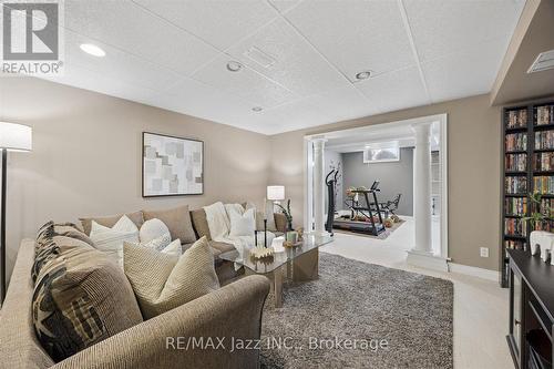 140 Taylorwood Court, Oshawa (Samac), ON - Indoor