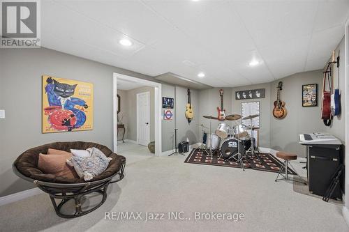 140 Taylorwood Court, Oshawa (Samac), ON - Indoor Photo Showing Other Room
