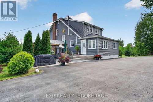 4682 County 2 Road, Front Of Leeds & Seeleys Bay, ON - Outdoor
