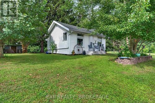 4682 County 2 Road, Front Of Leeds & Seeleys Bay, ON - Outdoor