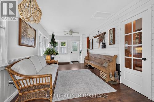 4682 County 2 Road, Front Of Leeds & Seeleys Bay, ON - Indoor