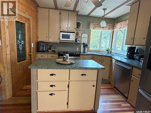 1306 Kewatin Lane, Turtle Lake, SK - Indoor Photo Showing Kitchen With Double Sink