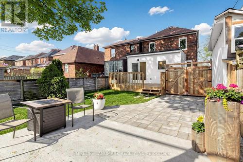 55 Chilton Road, Toronto, ON - Outdoor