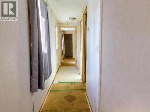 411-989 Range Road, Whitehorse, YT - Indoor Photo Showing Other Room