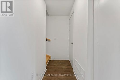 Th704 - 5 Steckley House Lane, Richmond Hill, ON - Indoor Photo Showing Other Room