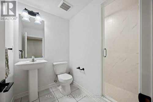 31 Gord Matthews Way, Uxbridge, ON - Indoor Photo Showing Bathroom
