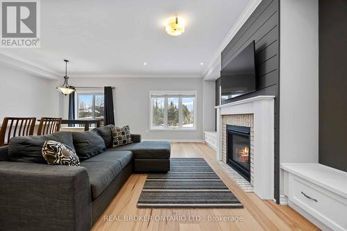 31 Gord Matthews Way, Uxbridge, ON - Indoor Photo Showing Living Room With Fireplace