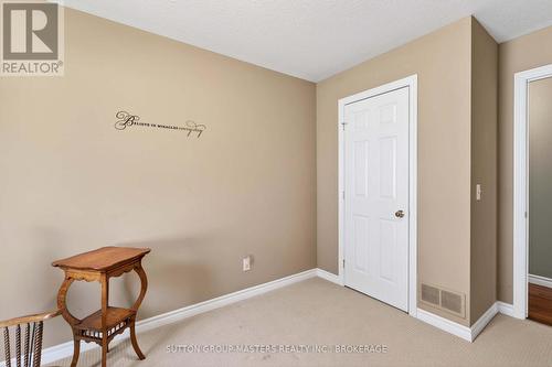 133 Britannia Crescent, Loyalist (Bath), ON - Indoor Photo Showing Other Room
